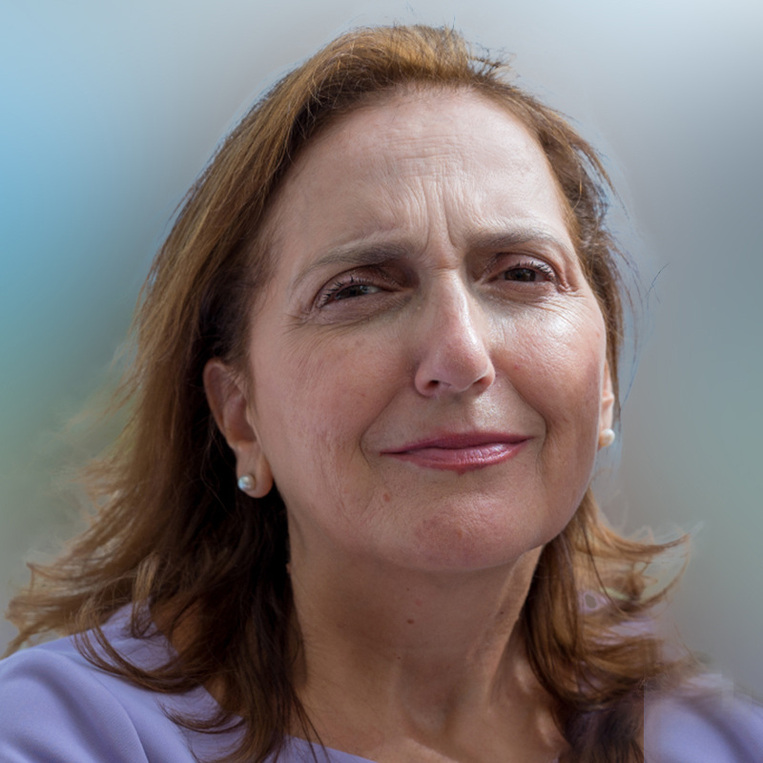 Maria Vouzioukou